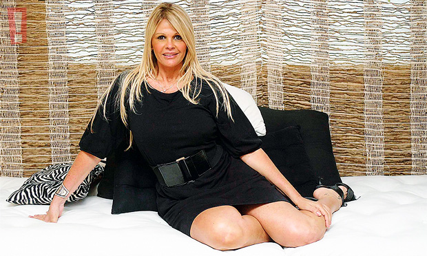 “Não sei de onde tiro forças para aguentar essa situação”, diz Monique Evans sobre crise com Bárbara