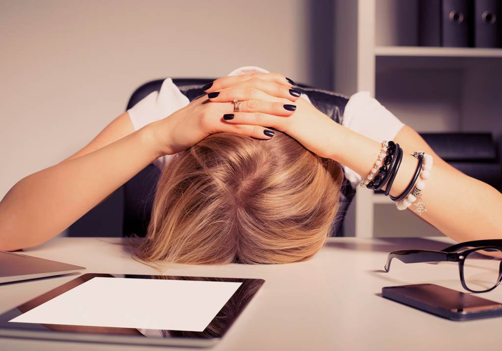 Afinal, quais as diferenças entre dor de cabeça e enxaqueca?