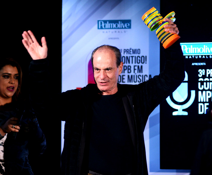 Os vencedores do 3º Prêmio Contigo! MPB FM de Música