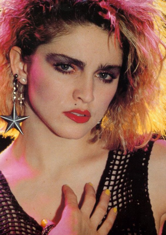 piercing-madonna-anos-80