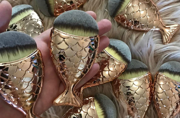 Queremos já esses pincéis de sereia em nossas nécessaires