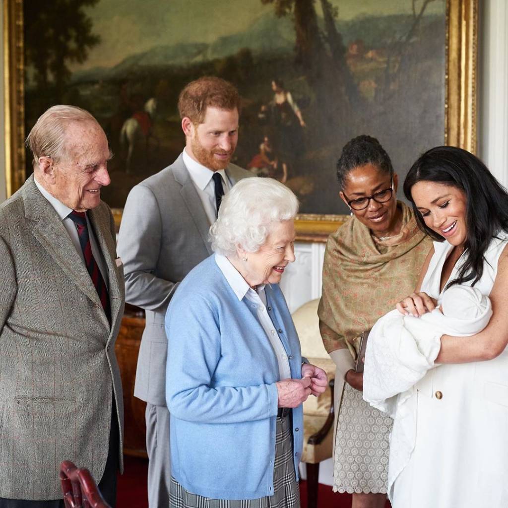 principe philip principe harry rainha elizabeth doria ragland meghan markle archie harrison