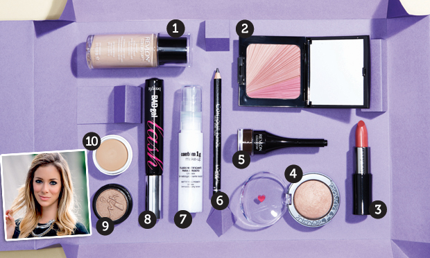 Nécessaire reforçada: blogueiras entregam seus produtos de beleza indispensáveis