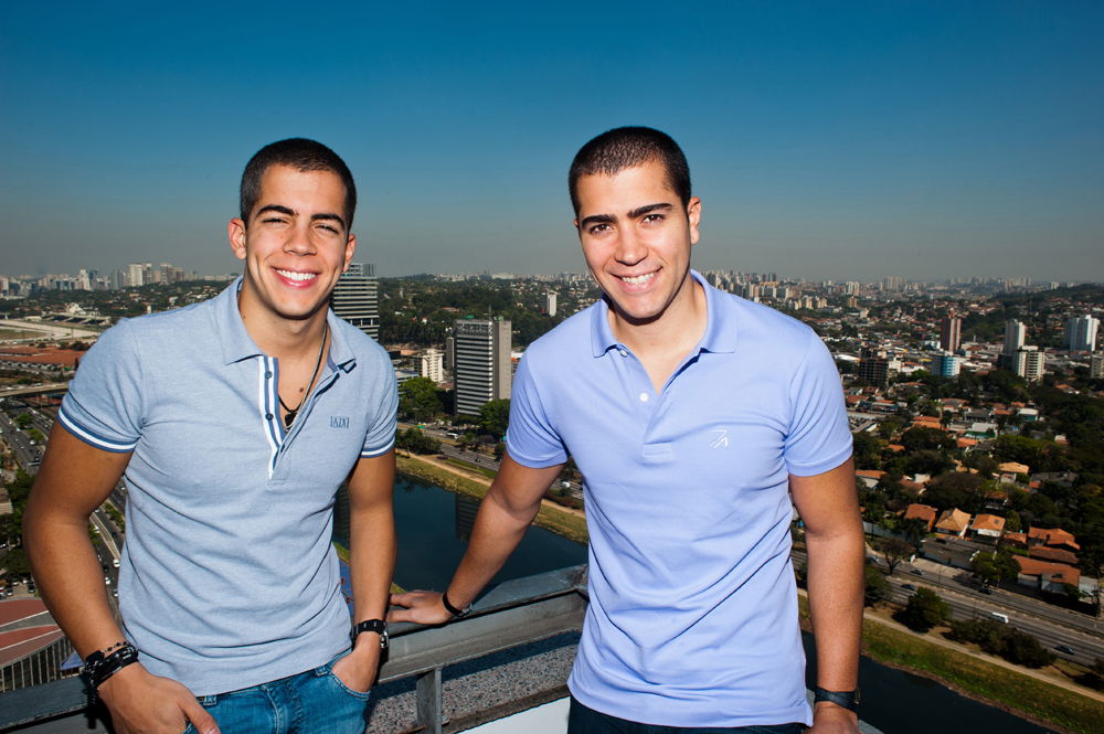 Filhos de Bell Marques, Pipo e Rafa Marques falam com exclusividade sobre Oito7Nove4