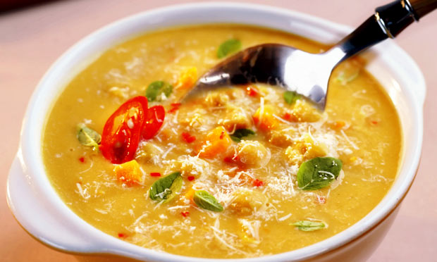 Sopa de grão-de-bico picante