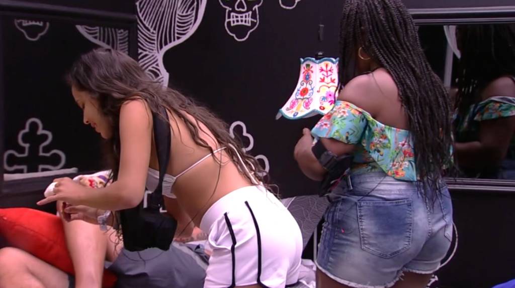 roberta-e-emilly-pintam-daniel-bbb17