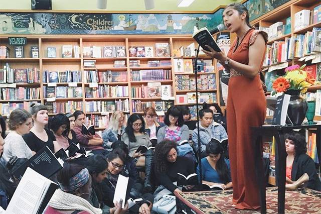 rupi-leitura