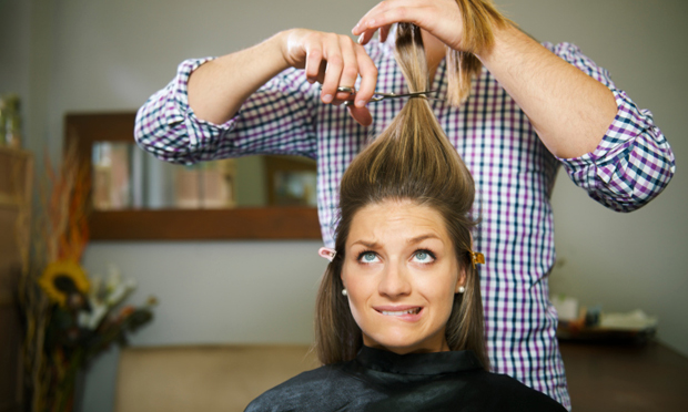 Saiba como arrumar ou disfarçar o corte que deu errado