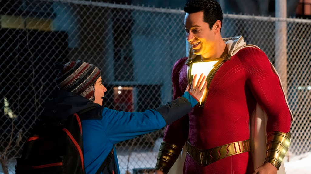 Cena do filme Shazam, herói da DC