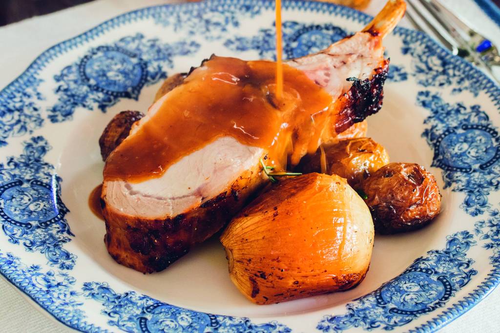 Prime rib suíno com batatas