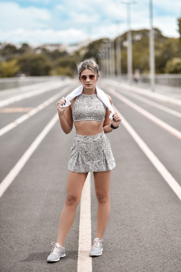 Linha fitness Thassia Naves