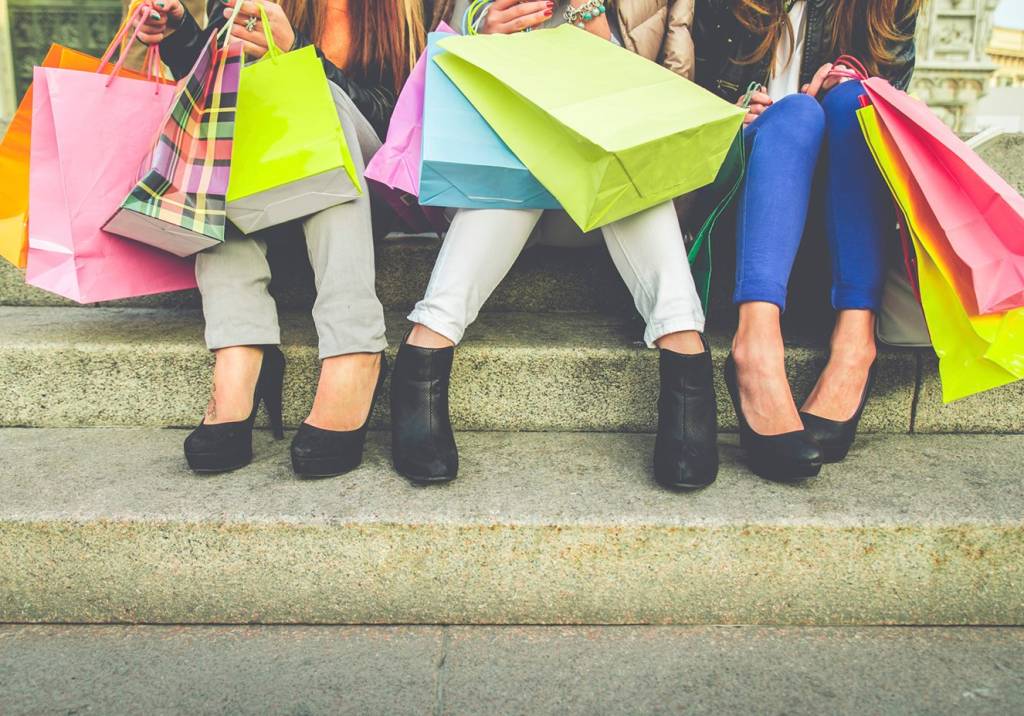Black Friday 2015: marcas de moda e beleza com descontos de 40% a 80%