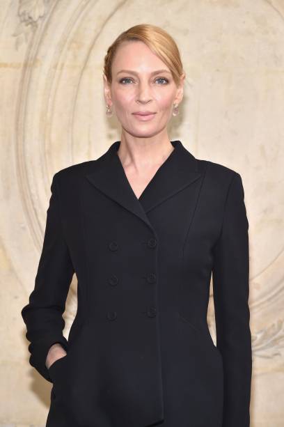 Uma Thurman no desfile da Dior