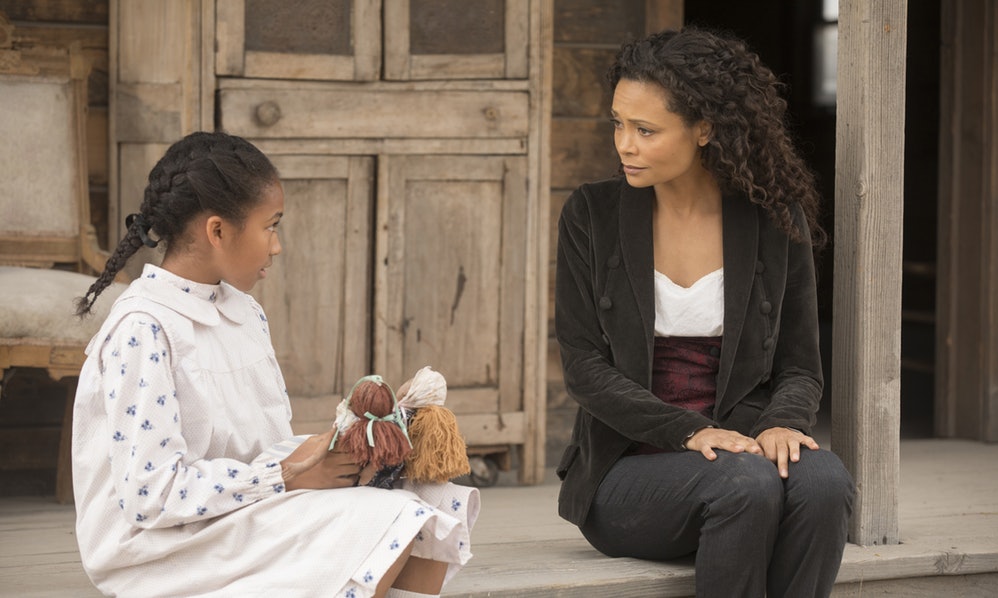 Westworld – Maeve e filha Westworld - Maeve e filha