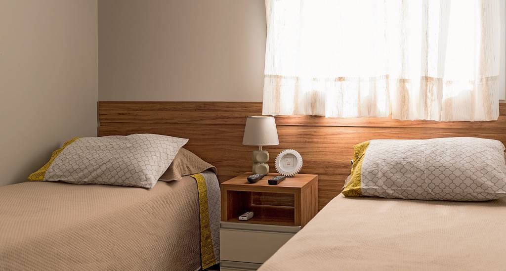 ape-de-48-m-com-pitadas-de-amarelo-na-decoracao-quarto-filhos ape-de-48-m-com-pitadas-de-amarelo-na-decoracao-quarto-filhos