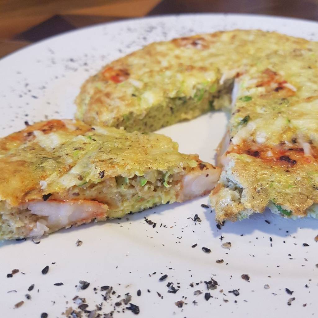 Quiche low carb de camarão