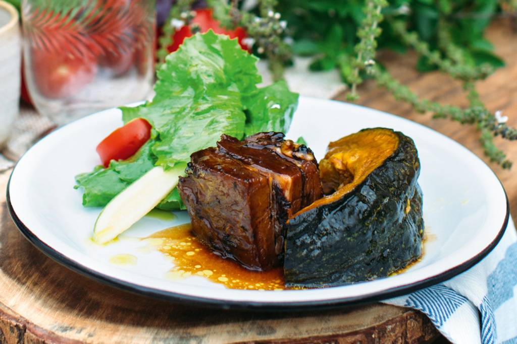 Costela com abóbora caramelizada