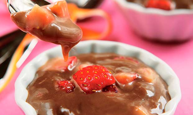 Creme light de chocolate e morango