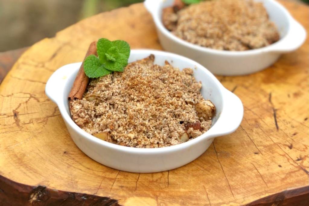Crumble saudável de maçã