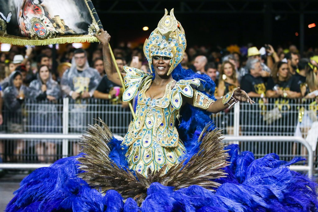Homenagens, lágrimas e estreias nos dois primeiros dias de Carnaval 2020