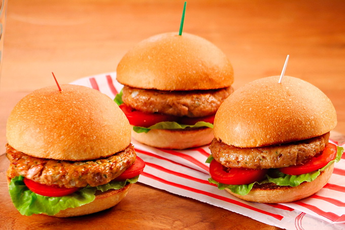 Hamburguinho de atum