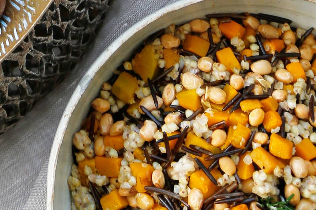 Mix de Grãos com Abóbora e infusão de Capim-Limão