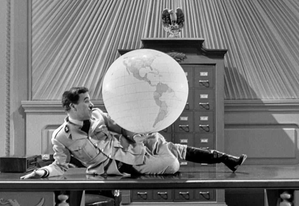 O Grande Ditador – Charles Chaplin O Grande Ditador – Charles Chaplin