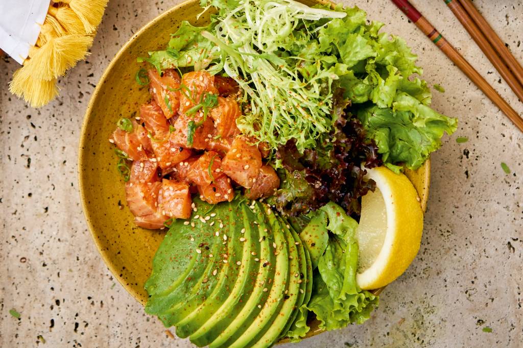 Poke de salmão