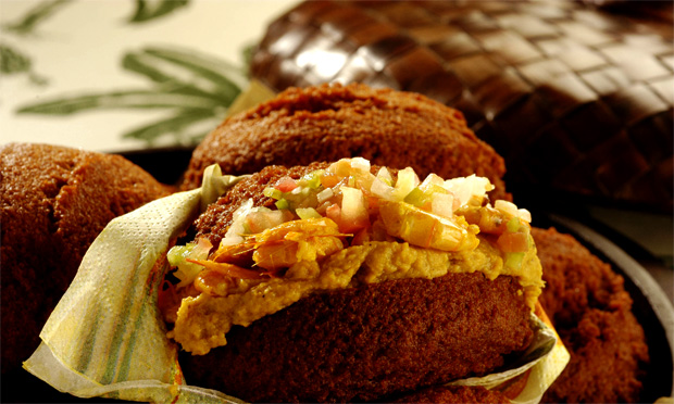 Acarajé com vatapá