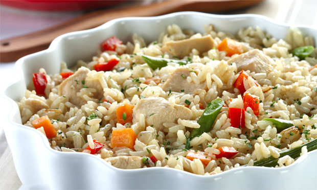 Arroz com frango aromático