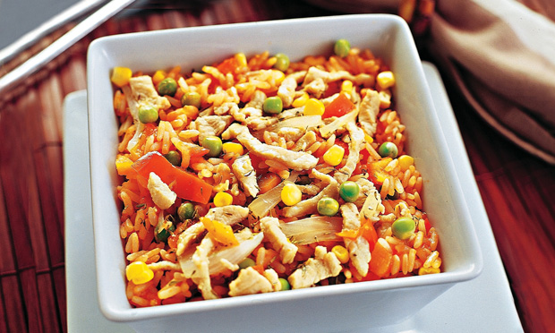Arroz com lombo e legumes