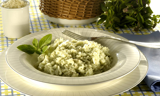 Arroz ao pesto
