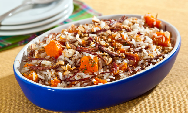 Arroz prático com carne-seca