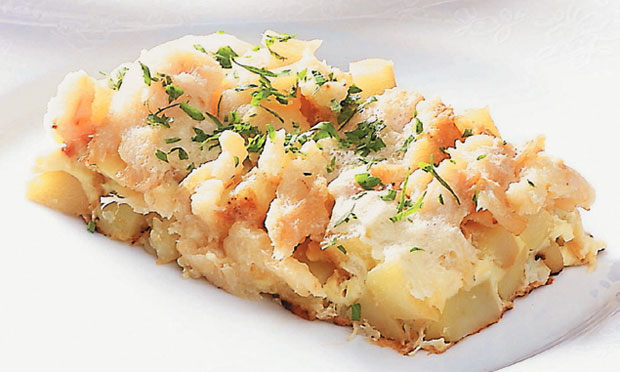 Bacalhau com batata e alho