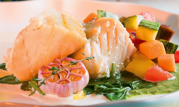 Bacalhau cozido com ratatouille