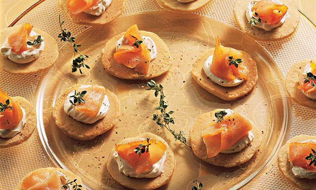 Blinis com surubim defumado