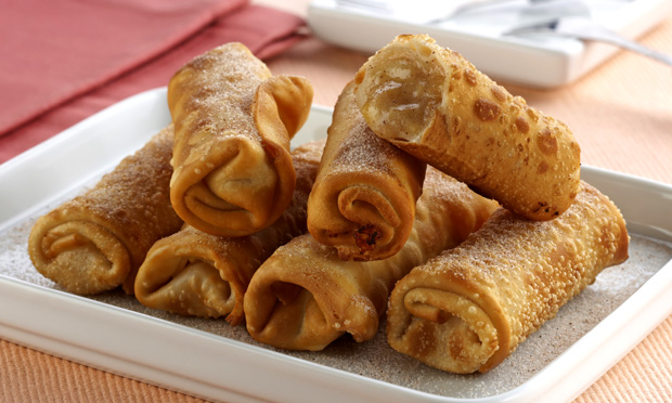 Nana Roll hot roll de banana com canela e doce de leite. – Foto