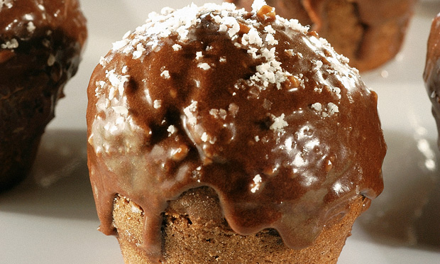 Bolo de cerveja preta