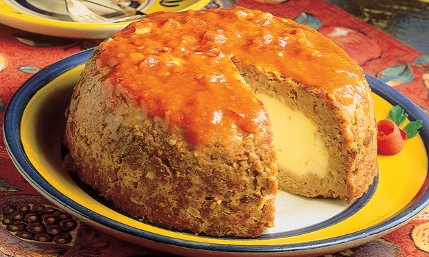 Bolo de carne com requeijão