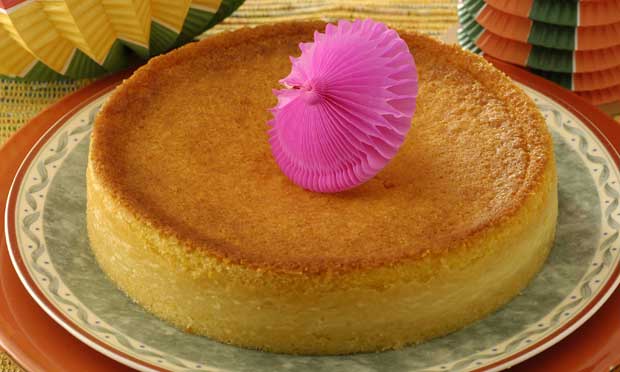 Bolo de fubá com queijo