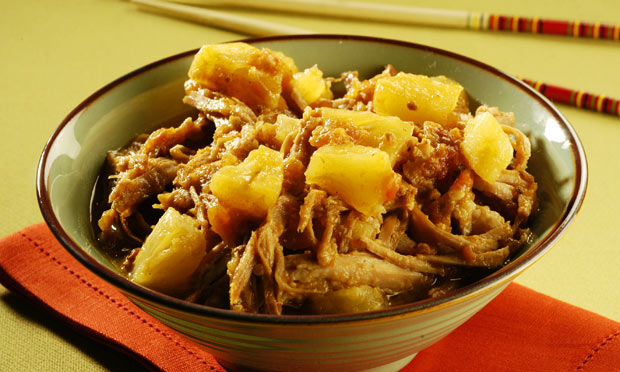 Carne de porco com abacaxi