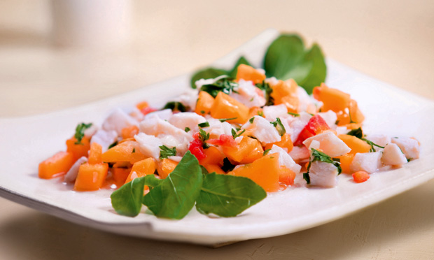 Ceviche de linguado, rúcula e melão