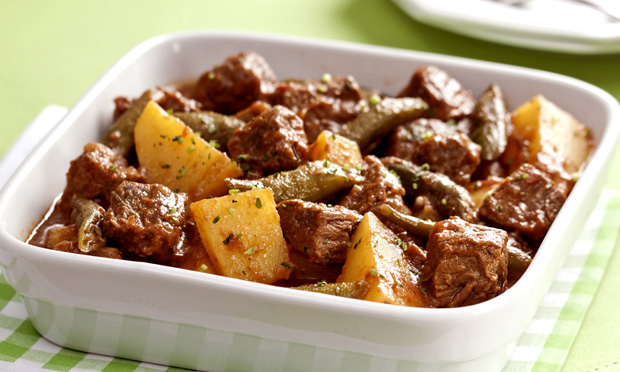 Coxão duro com quiabo e batata