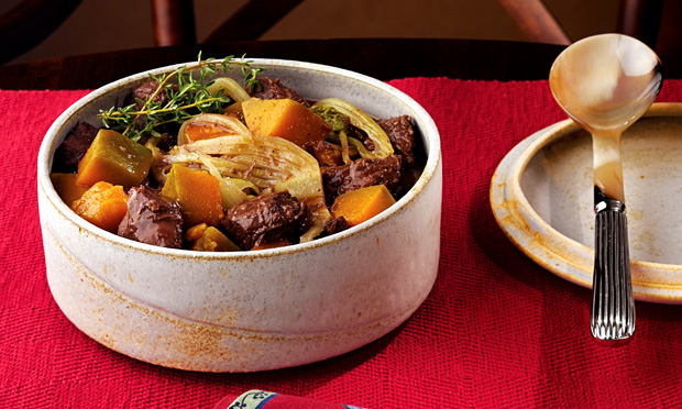 Cozido de carne com legumes