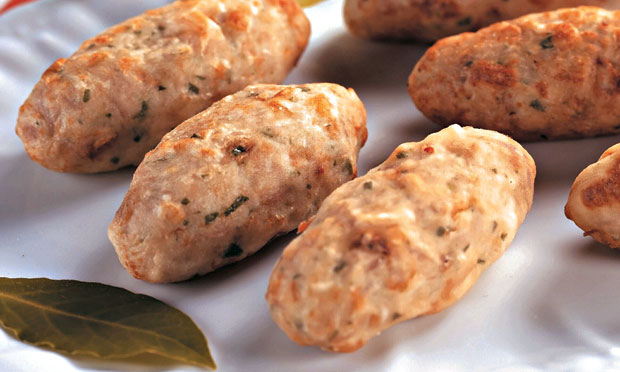 Croquete de batata com atum