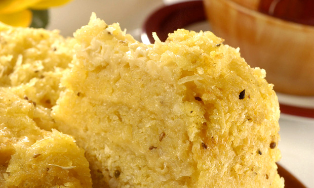 Cuscuz doce com queijo