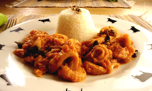 Dobradinha com molho de tomate