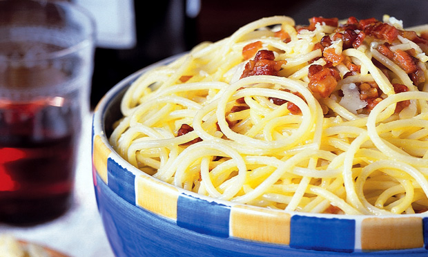 Espaguete à carbonara