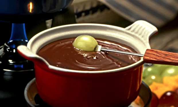 Fondue de chocolate com conhaque