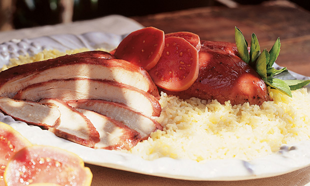 Peito de frango ao molho de goiaba